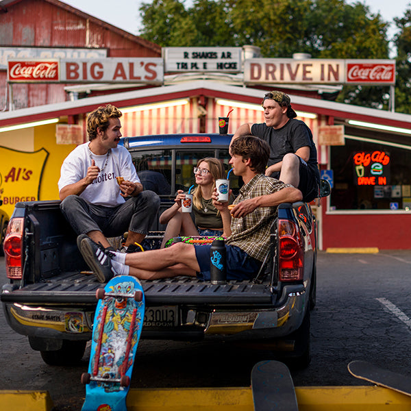 16oz-pint-cup-santa-cruz-r1 16oz_pints_santa_cruz_2_vacationdot_wavedot_skaters_truckbed_square.jpg