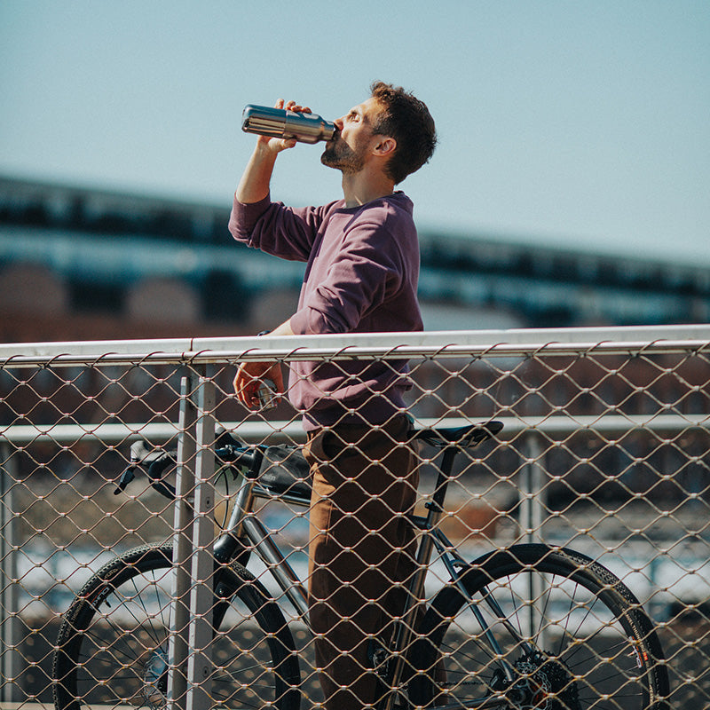 12oz-rise-reflect-with-bamboo-cap-v2 16oz_rise_reflect_man_bike_square.jpg