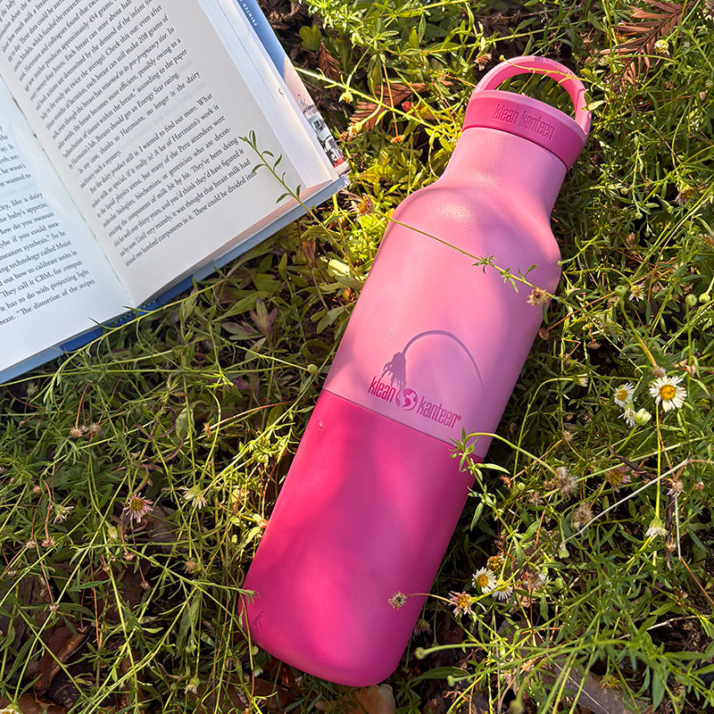 20oz-rise-classic-with-arch-loop-cap-x2 20oz_rise_classic_insulated_bottle_cashmere_rose_grass_book_square.jpg