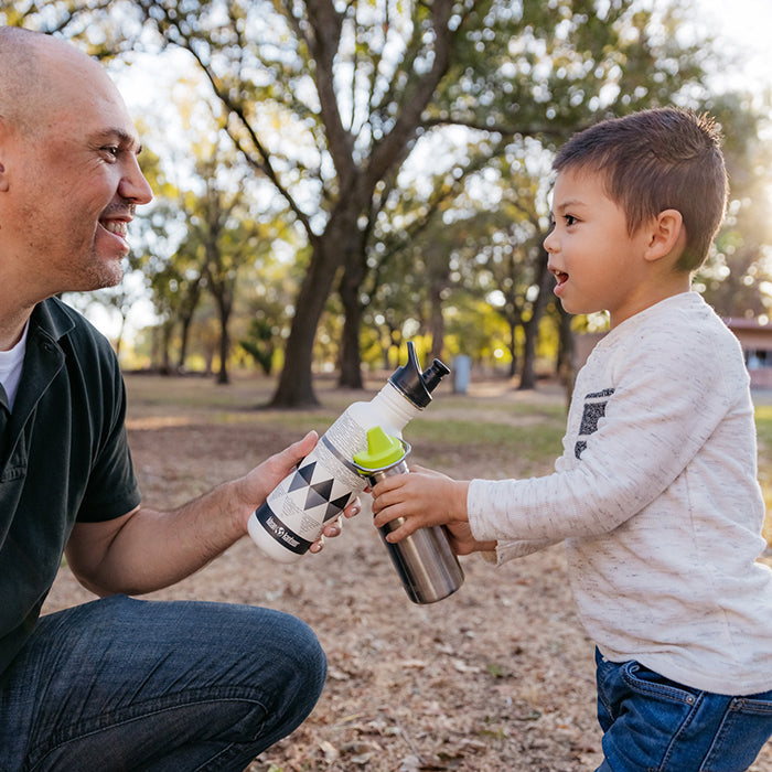 classic-kid-sippy-cap-e3 K12CNSIPPY-BS-sippy_cap_dad_lifestyle.jpg