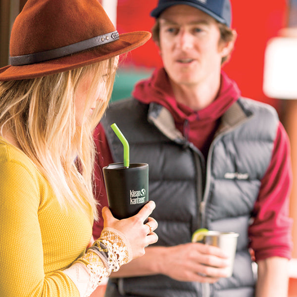 tumbler-straw-lid-with-straw-x5 K16VSSC-SB-guy-girl_style_9a499e23-5b7a-4a0d-b42e-d1b4b02627b2.jpg