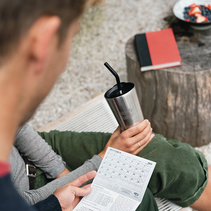 straw-2-pack-black-sale-j5 steel_straws_lifestyle.jpg